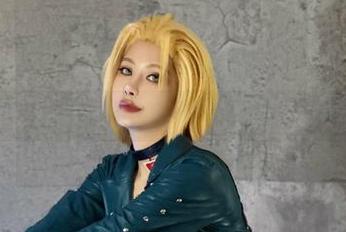 免费看Choi Ji Yun女孩，套图神秘小手册？哈哈，快来翻翻！